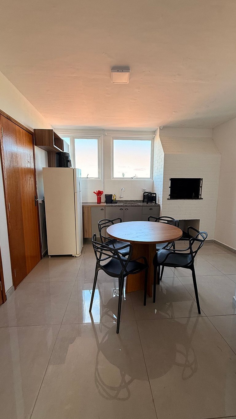 306 - Flamingo Centro Guaratuba - Pé na areia