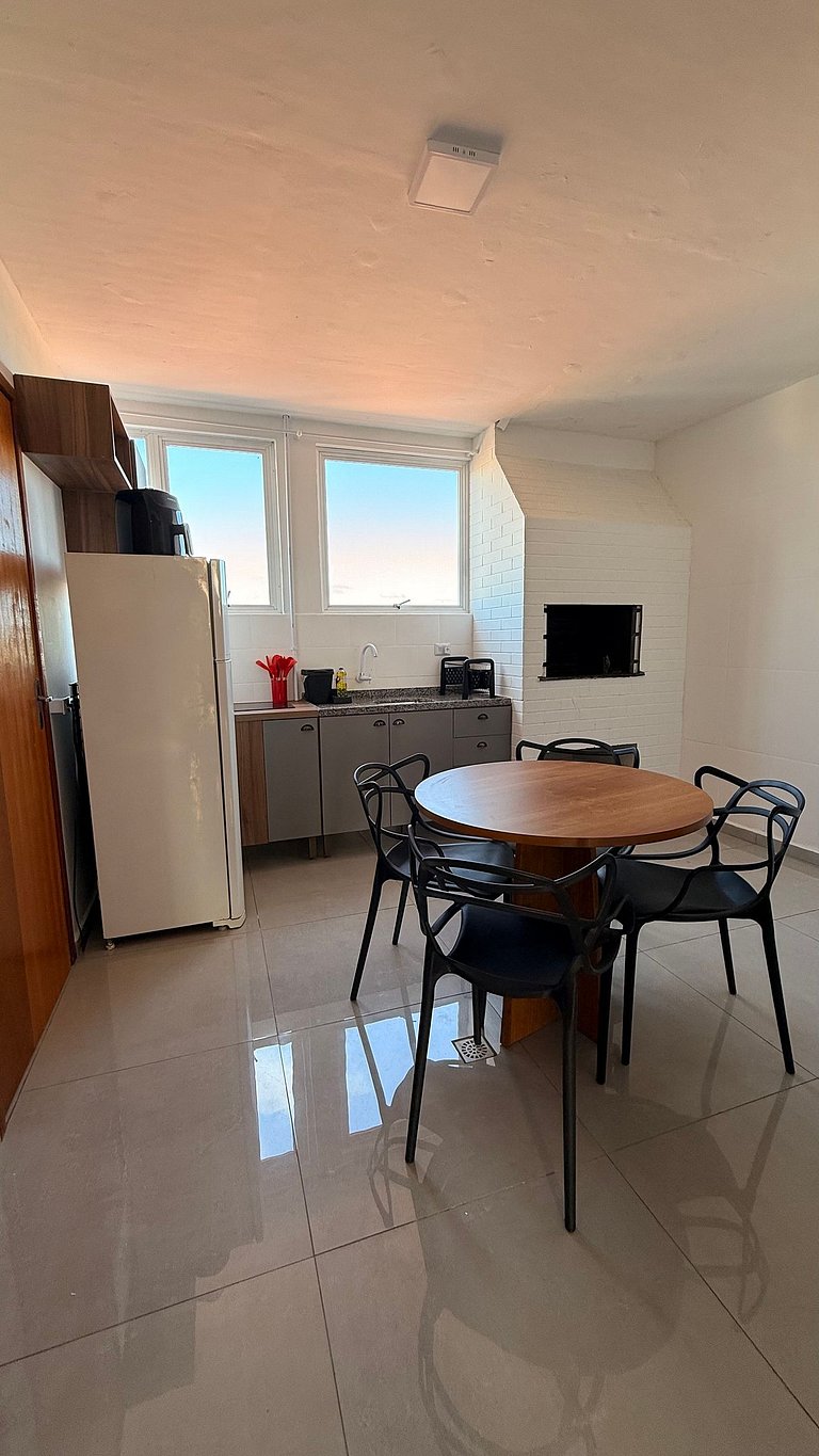 306 - Flamingo Centro Guaratuba - Pé na areia