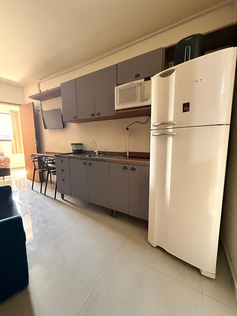 201 - Flamingo Centro Guaratuba - Pé na areia