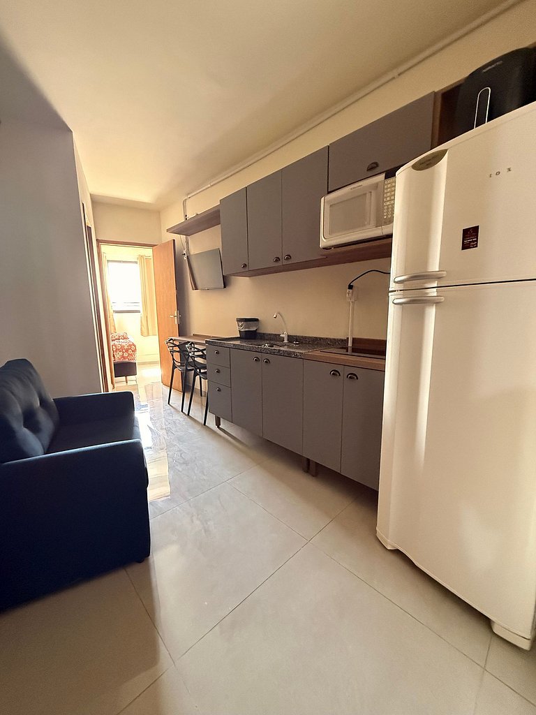 201 - Flamingo Centro Guaratuba - Pé na areia