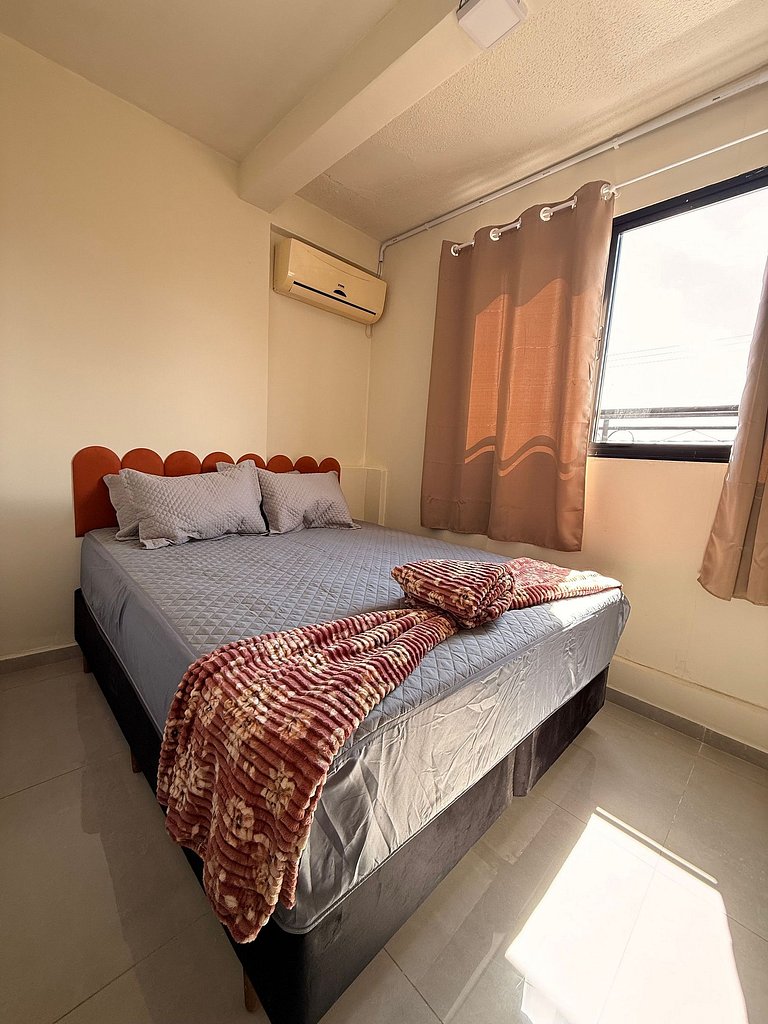 201 - Flamingo Centro Guaratuba - Pé na areia